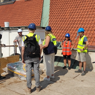 Reportáž ČT z rekonstrukce Ústavu šlechtičen