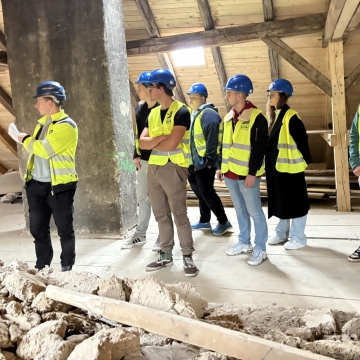 Exkurze studentů Fakulty stavební v Colloredo-Mansfeldském paláci