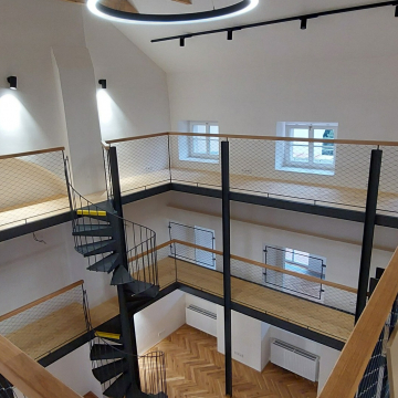 Park Lane International School už může využívat nové prostory