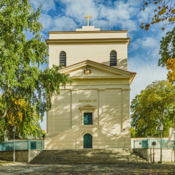 Kostel sv. Václava s hrobkou Metternichů