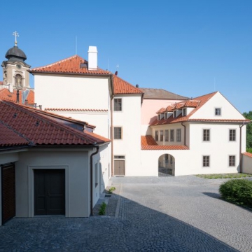 Stavební úpravy objektů Trčkových domů a zahrady