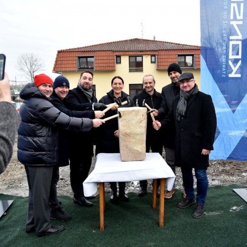 Položení základního kamene 3. pavilonu Centra sociálních služeb Běchovice